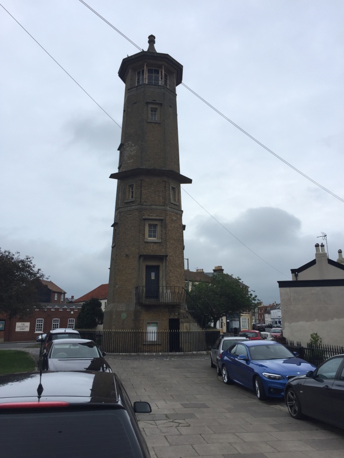 Harwich had 2 lighthouses. The High Lighthouse and the Lighthouse 